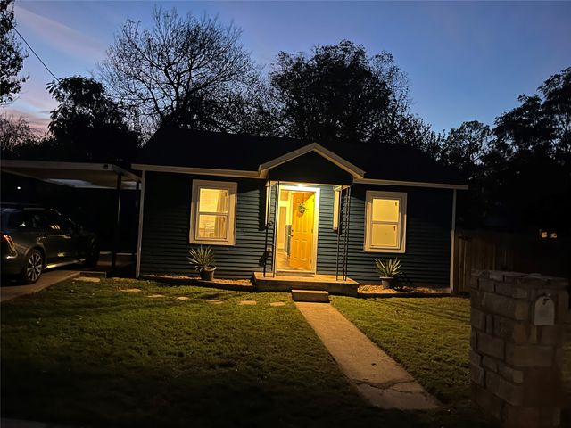 315 Hobson Street, Weatherford, TX 76086