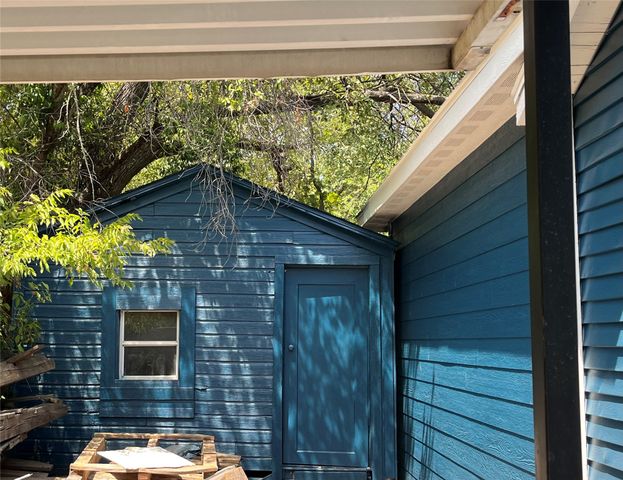 315 Hobson Street, Weatherford, TX 76086