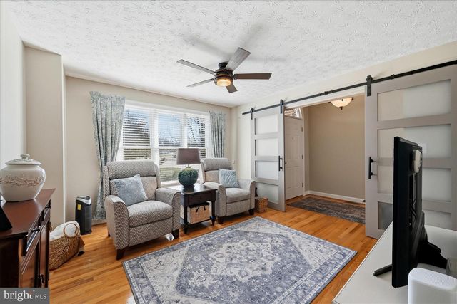 806 MAHONE DR, Winchester, VA 22601