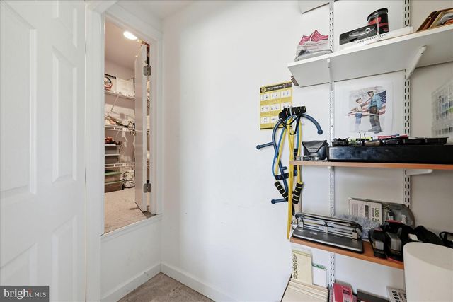 806 MAHONE DR, Winchester, VA 22601