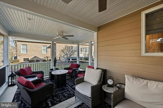 806 MAHONE DR, Winchester, VA 22601