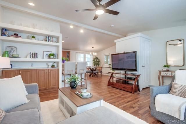 120 Brookside Lane, Oceanside, CA 92056