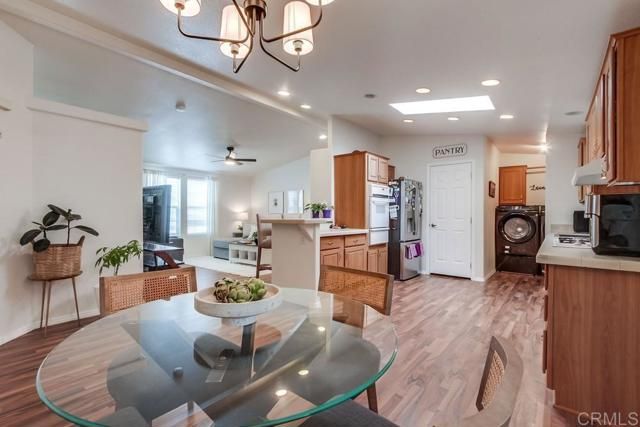 120 Brookside Lane, Oceanside, CA 92056