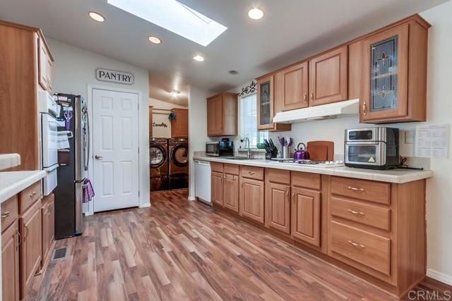 120 Brookside Lane, Oceanside, CA 92056