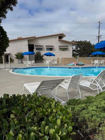 120 Brookside Lane, Oceanside, CA 92056