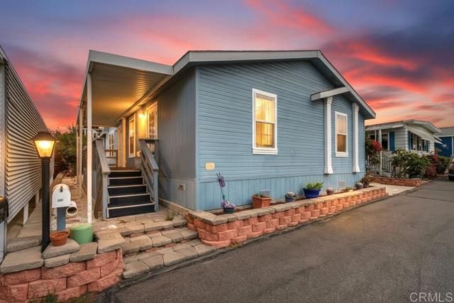 120 Brookside Lane, Oceanside, CA 92056
