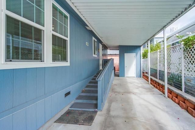 120 Brookside Lane, Oceanside, CA 92056