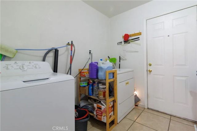 7107 Olive, Highland, CA 92346