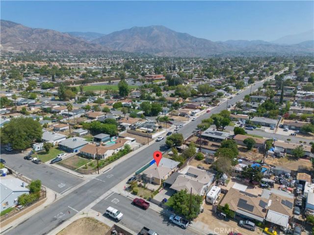 7107 Olive, Highland, CA 92346