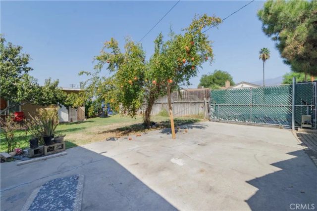 7107 Olive, Highland, CA 92346