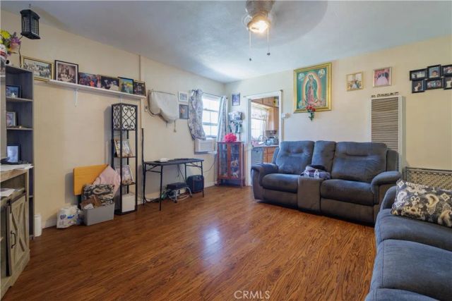7107 Olive, Highland, CA 92346
