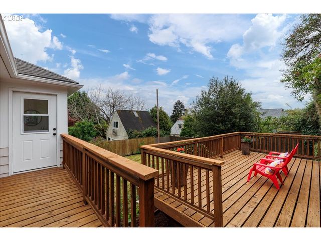 4205 Ne 18TH Ave, Portland, OR 97211