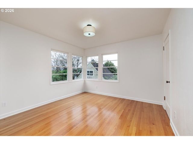 4205 Ne 18TH Ave, Portland, OR 97211