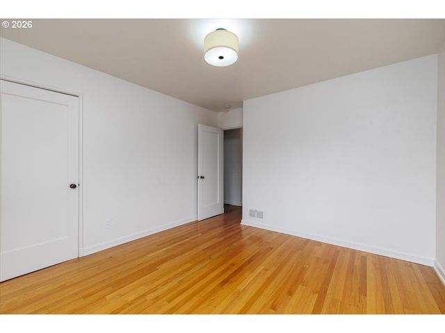 4205 Ne 18TH Ave, Portland, OR 97211