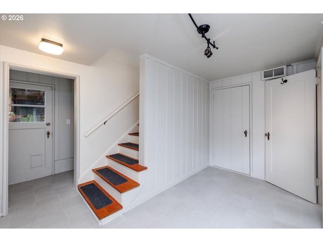 4205 Ne 18TH Ave, Portland, OR 97211