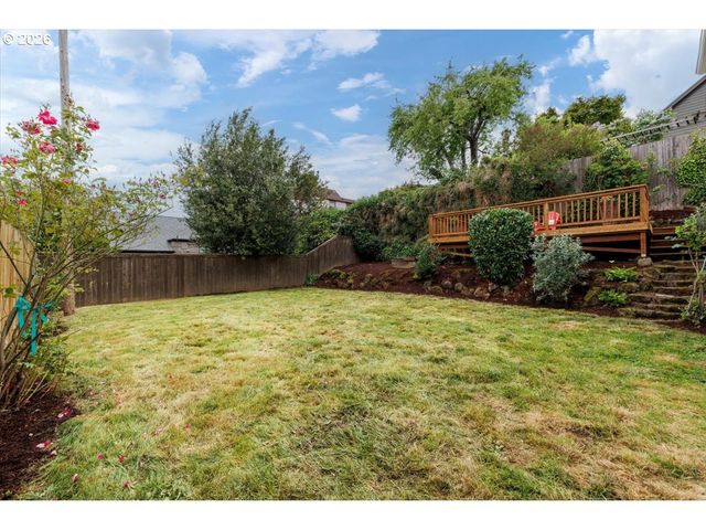 4205 Ne 18TH Ave, Portland, OR 97211