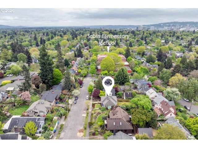 4205 Ne 18TH Ave, Portland, OR 97211