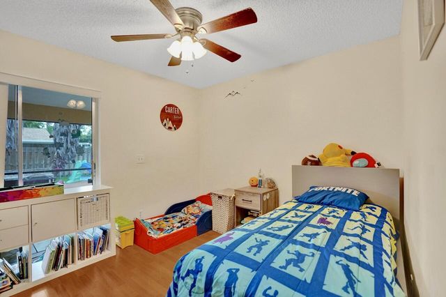 125 Seagull Court, Royal Palm Beach, FL 33411