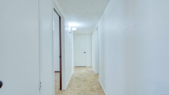 406 Pine, Kenedy, TX 78119