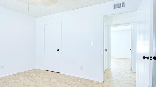 406 Pine, Kenedy, TX 78119