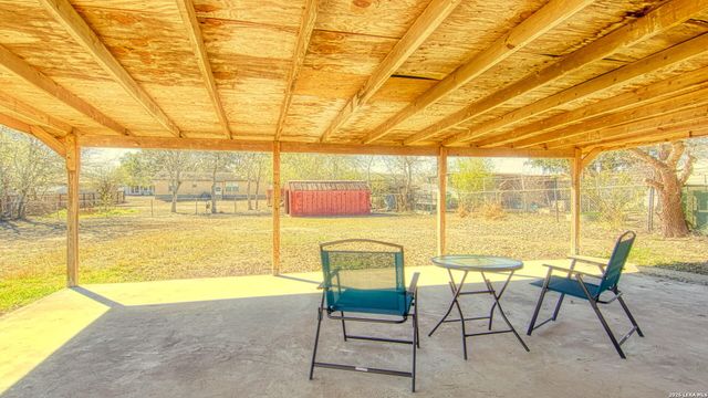 406 Pine, Kenedy, TX 78119