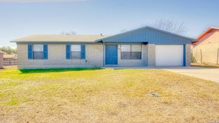 406 Pine, Kenedy, TX 78119