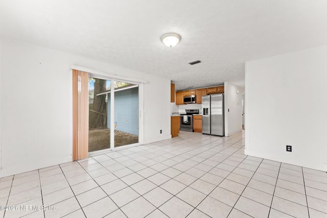 1214 CIMMARON Drive, Orange Park, FL 32065