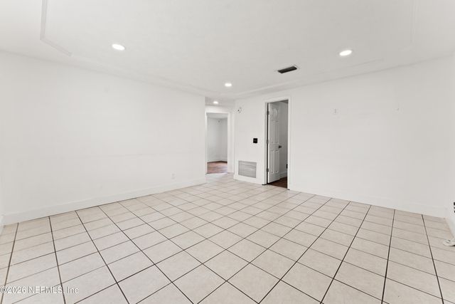 1214 CIMMARON Drive, Orange Park, FL 32065