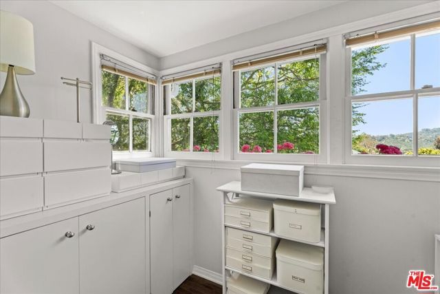 3314 Wonder View Drive, Los Angeles, CA 90068