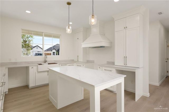 1014 Altuve, Edinburg, TX 78541
