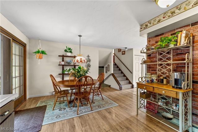 176 Pinewood Drive, Elyria, OH 44035