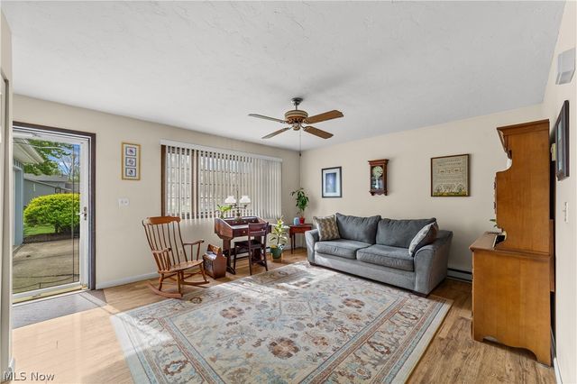 176 Pinewood Drive, Elyria, OH 44035
