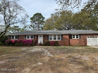 9 Bedford Forest Drive, Wilmington, NC 28412
