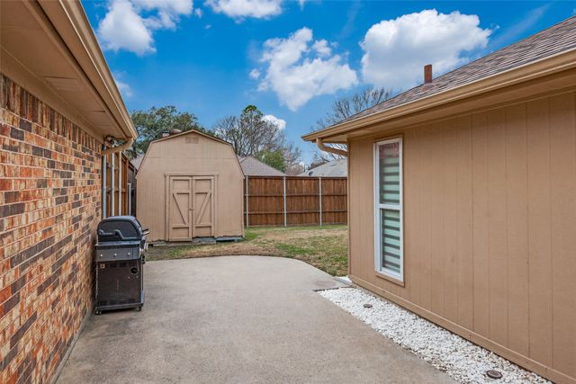 3201 Kingswood Drive, Garland, TX 75040