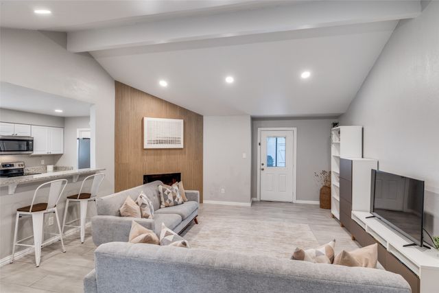 3201 Kingswood Drive, Garland, TX 75040