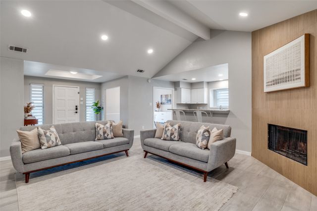 3201 Kingswood Drive, Garland, TX 75040