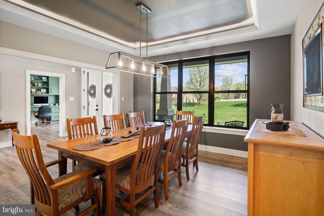 233 EUROPEAN DR, Fleetwood, PA 19522