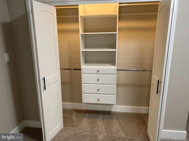 233 EUROPEAN DR, Fleetwood, PA 19522