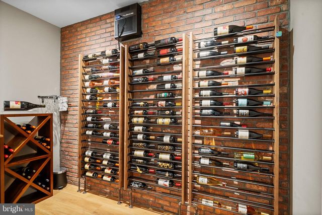 233 EUROPEAN DR, Fleetwood, PA 19522