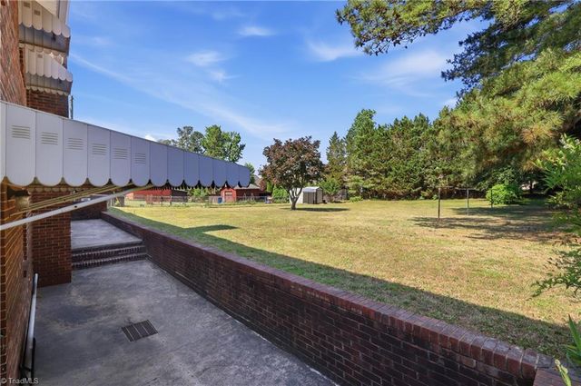 4204 Rose Lake Drive, Greensboro, NC 27407