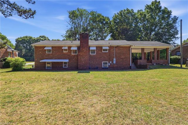 4204 Rose Lake Drive, Greensboro, NC 27407