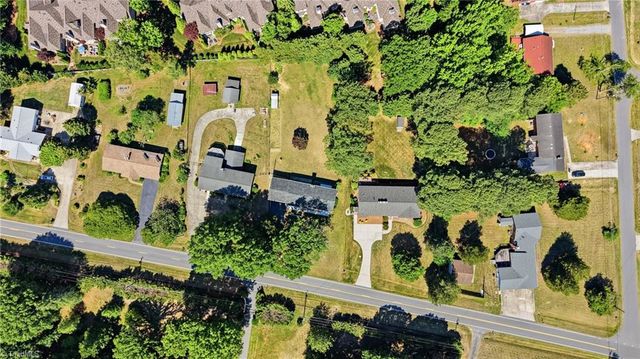 4204 Rose Lake Drive, Greensboro, NC 27407