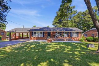 4204 Rose Lake Drive, Greensboro, NC 27407