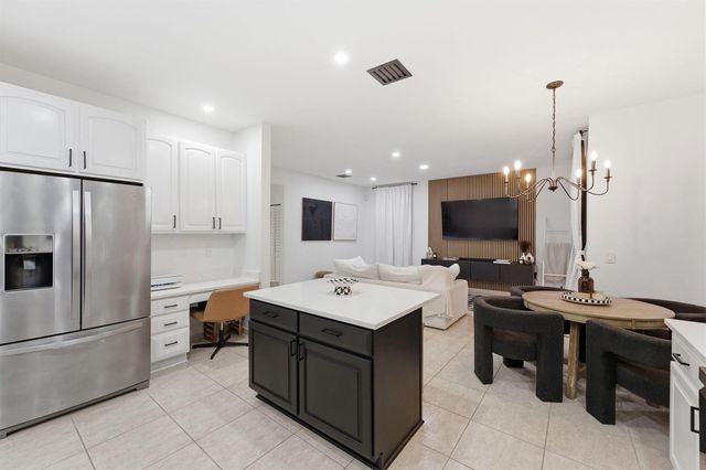12172 Glenmore Drive, Coral Springs, FL 33071