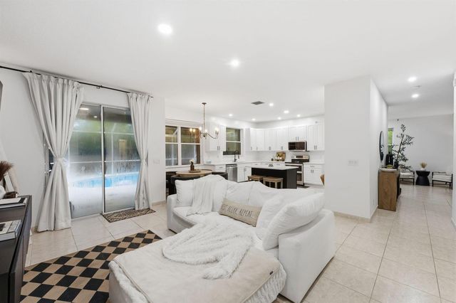 12172 Glenmore Drive, Coral Springs, FL 33071