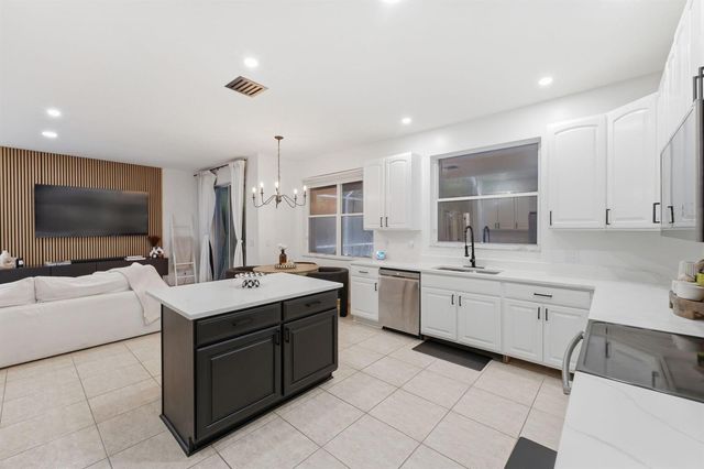 12172 Glenmore Drive, Coral Springs, FL 33071