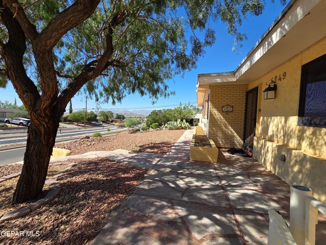 4249 CANTERBURY Drive, El Paso, TX 79902