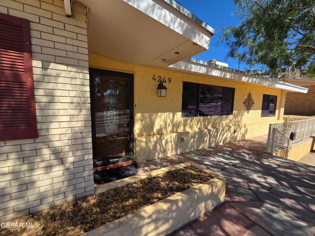 4249 CANTERBURY Drive, El Paso, TX 79902