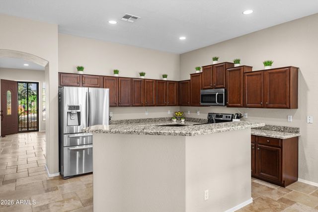 4365 S COLUMBINE Way, Gold Canyon, AZ 85118