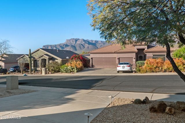 4365 S COLUMBINE Way, Gold Canyon, AZ 85118
